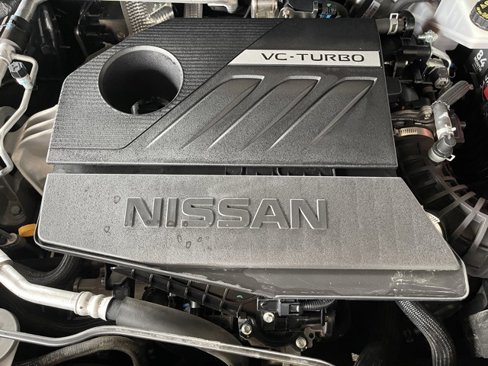 Used 2024 Nissan Rogue SV image 30