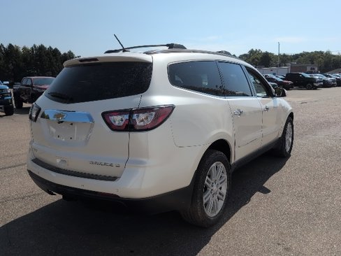 Used 2015 Chevrolet Traverse LT w/ Style and Technology Package image 7