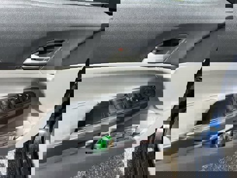 Used 2010 Honda Accord LX image 8