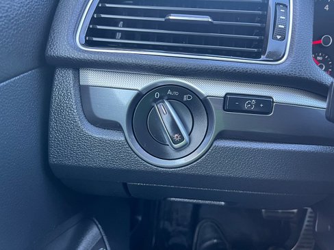 Used 2017 Volkswagen Passat 1.8T R-Line image 39