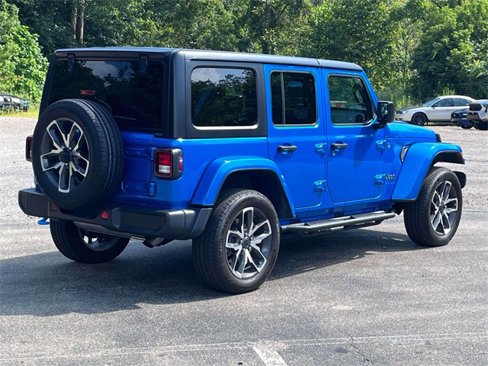 Used 2024 Jeep Wrangler Unlimited w/ Convenience Group image 3