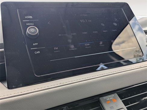 New 2025 Volkswagen Taos S image 18