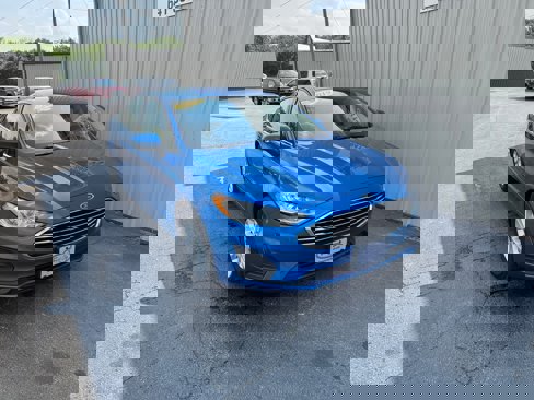 Used 2019 Ford Fusion SE image 4