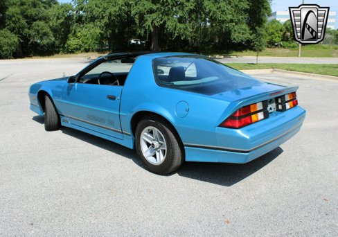 Used 1989 Chevrolet Camaro RS image 7