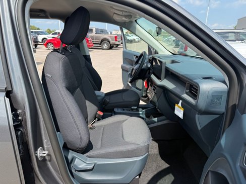 New 2025 Ford Maverick XL image 17