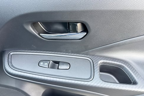 New 2025 Nissan Versa SV w/ Trunk Package image 20