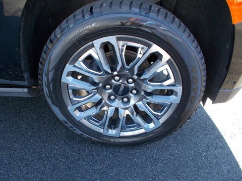 Certified 2023 GMC Yukon XL Denali Ultimate image 8