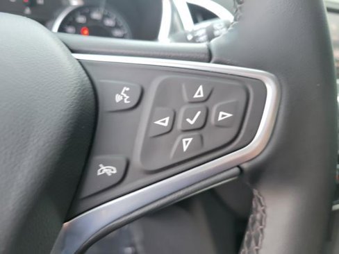 Used 2023 Chevrolet Equinox LT image 23