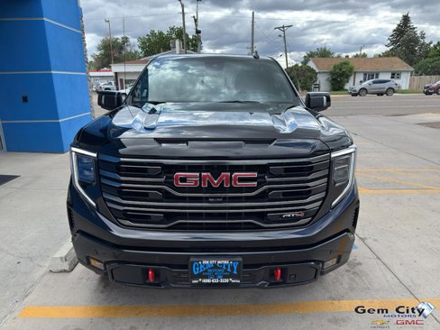 New 2025 GMC Sierra 1500 AT4 w/ AT4 Premium Package image 3