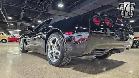 Used 2000 Chevrolet Corvette Convertible w/ Memory Pkg image 4