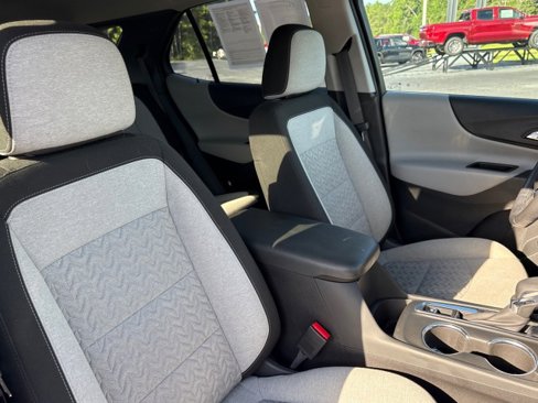 Used 2022 Chevrolet Equinox LT image 11