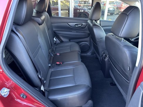 Used 2016 Nissan Rogue SL w/ SL Premium Package image 17