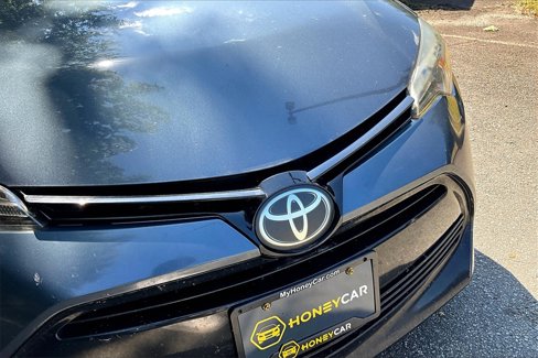Used 2017 Toyota Corolla L image 30
