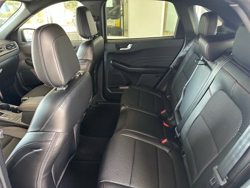 New 2025 Ford Escape ST-Line w/ Equipment Group 301A image 22