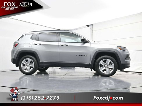 Used 2022 Jeep Compass Latitude w/ Convenience Group image 20