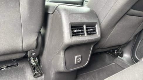 Used 2022 Chevrolet Equinox LS w/ LS Convenience Package image 28