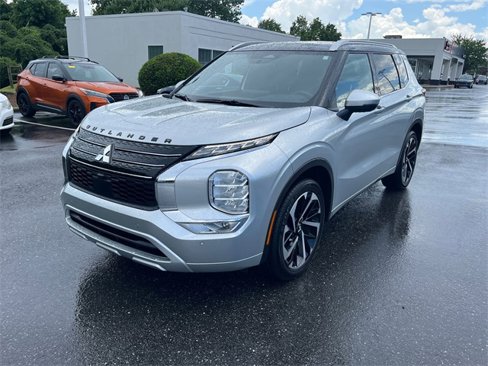 Used 2024 Mitsubishi Outlander SEL image 7