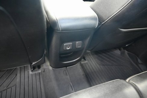 Used 2020 Chevrolet Colorado LT w/ Luxury Package image 26