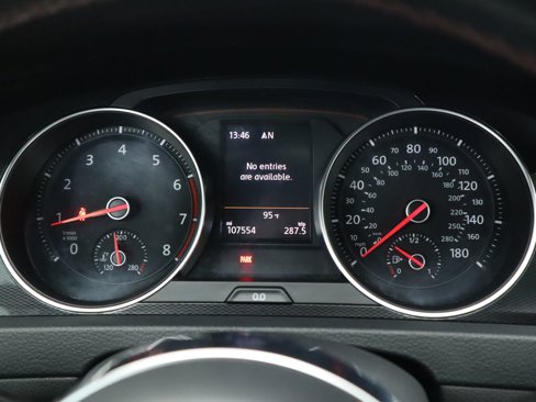 Used 2015 Volkswagen GTI S image 33