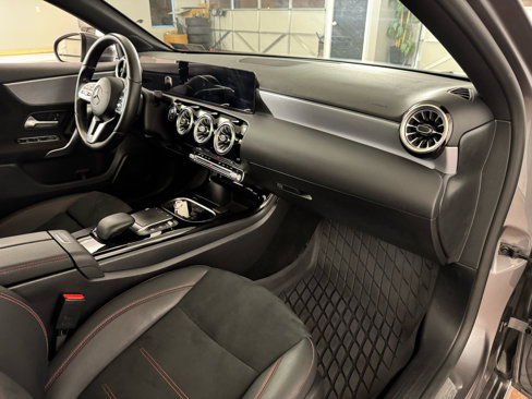 Used 2022 Mercedes-Benz A 220 4MATIC image 36