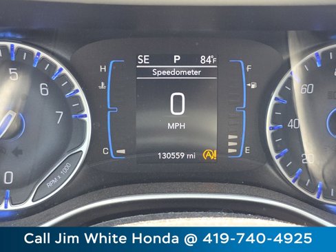 Used 2017 Chrysler Pacifica Touring-L w/ Tire & Wheel Group image 27