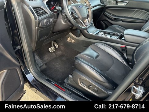 Used 2019 Ford Edge ST image 89