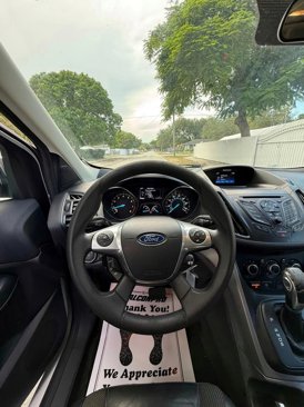Used 2016 Ford Escape SE w/ SE Chrome Package image 9