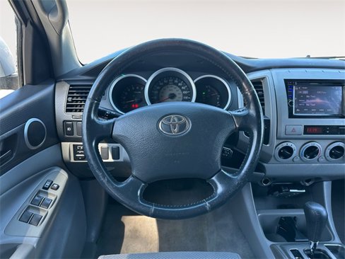 Used 2005 Toyota Tacoma 4x4 Double Cab image 12