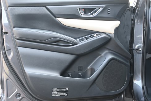Used 2019 Subaru Ascent Limited w/ Popular Package #3 image 14