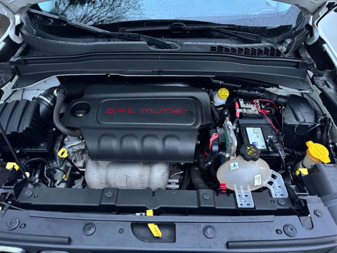 Used 2017 Jeep Renegade Sport w/ Power & Air Group image 37