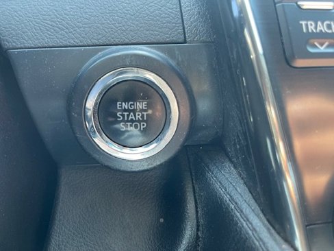 Used 2012 Toyota Camry SE image 23