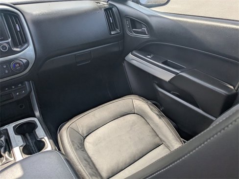 Used 2020 Chevrolet Colorado ZR2 image 16