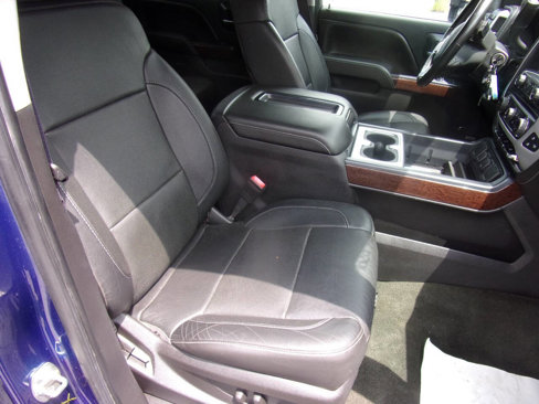 Used 2015 GMC Sierra 1500 SLT w/ SLT Crew Cab Value Package image 17