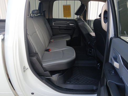 Used 2020 RAM 2500 Big Horn image 30