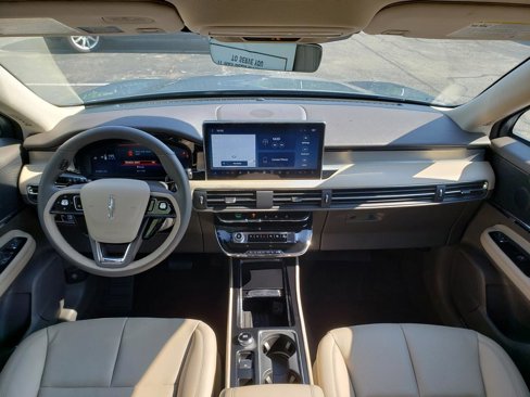 Used 2023 Lincoln Corsair AWD w/ Equipment Group 101A image 13