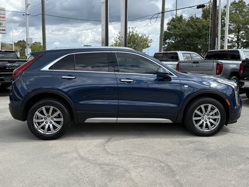 Used 2019 Cadillac XT4 Premium Luxury w/ Cold Weather Package image 3