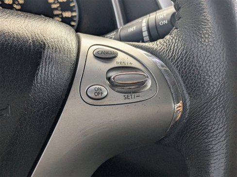 Used 2017 Nissan Murano SL image 26