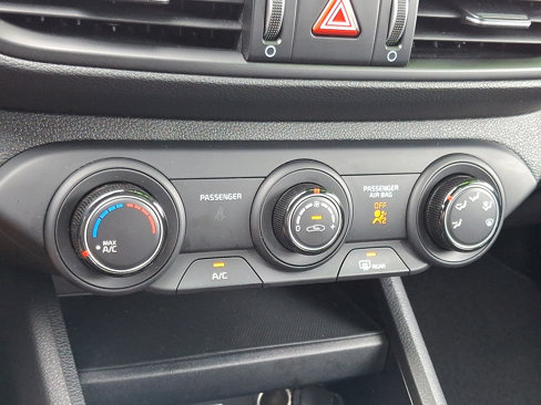 Used 2023 Kia Forte LXS w/ LXS Technology Package image 15