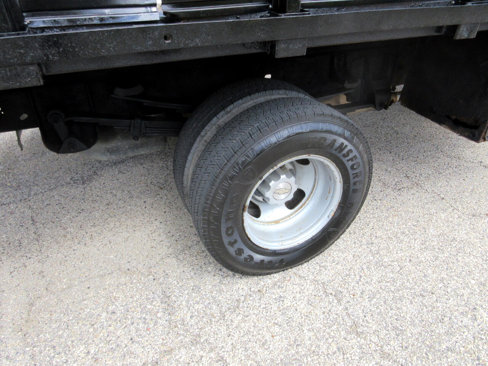 Used 2005 Chevrolet Silverado 3500 2WD Regular Cab image 15