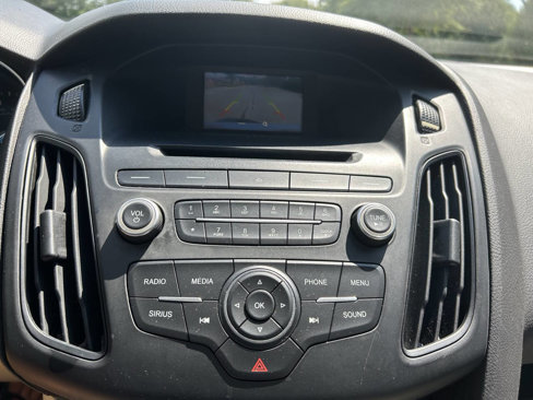 Used 2017 Ford Focus SE image 34