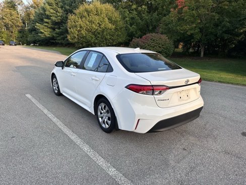 Used 2024 Toyota Corolla LE image 5