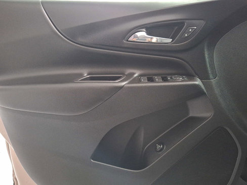 Used 2019 Chevrolet Equinox LT image 12