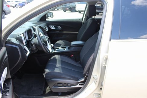 Used 2015 Chevrolet Equinox LT w/ Driver Convenience Package image 14