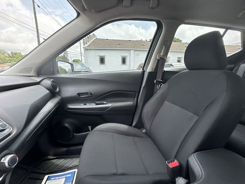 Used 2024 Nissan Kicks S image 27
