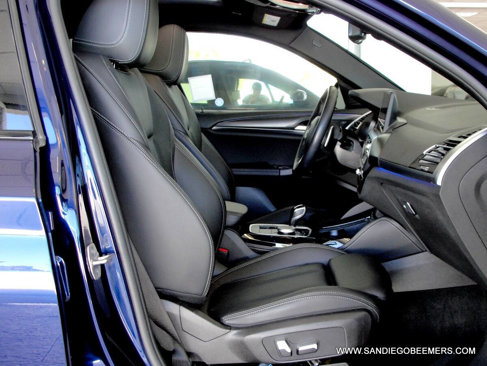 Used 2022 BMW X4 xDrive30i w/ M Sport Package 2 image 31