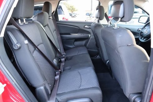 Used 2020 Dodge Journey SE w/ Blacktop Package image 18