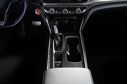 Used 2020 Honda Accord Sport image 32