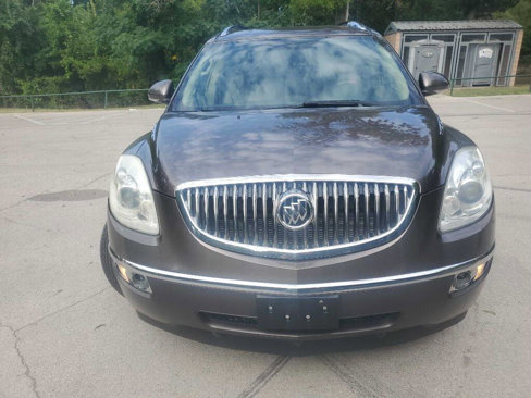 Used 2010 Buick Enclave CXL image 9