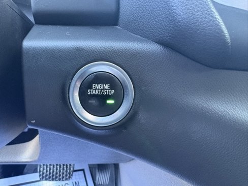 Used 2021 GMC Terrain SLE w/ Driver Convenience Package image 39