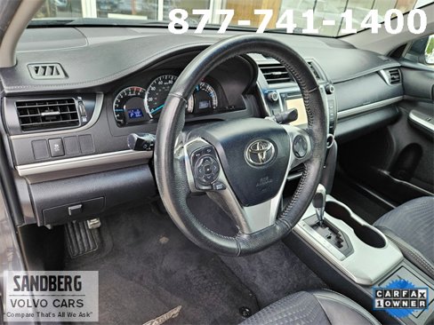 Used 2012 Toyota Camry image 16